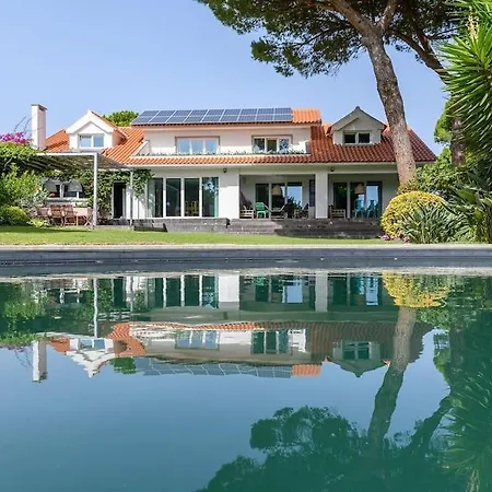 Villa Monza *