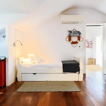 Monza Villa Cascais