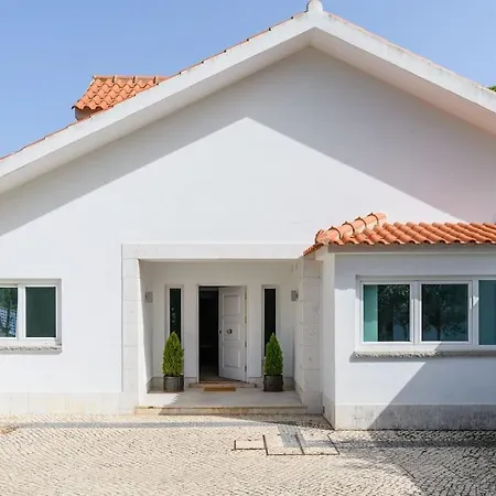 Monza Villa *