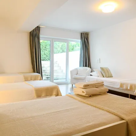 Βίλα Monza Κασκαΐς